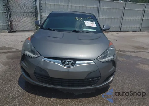 2015 Hyundai Veloster из США, поврежденный, VIN KMHTC6AD5FU227089